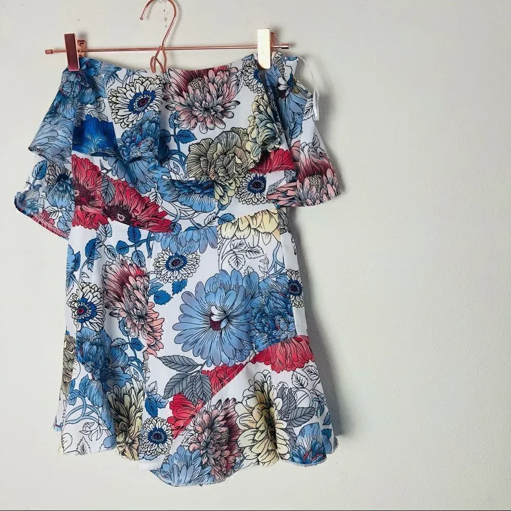 EUC Nasty Gal Off Shoulder Floral Romper 4 - Picture 2 of 5